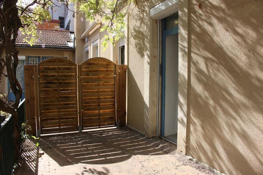Ferienwohnung La Terrasse Du Jules Romans-sur-Isère Exterior foto